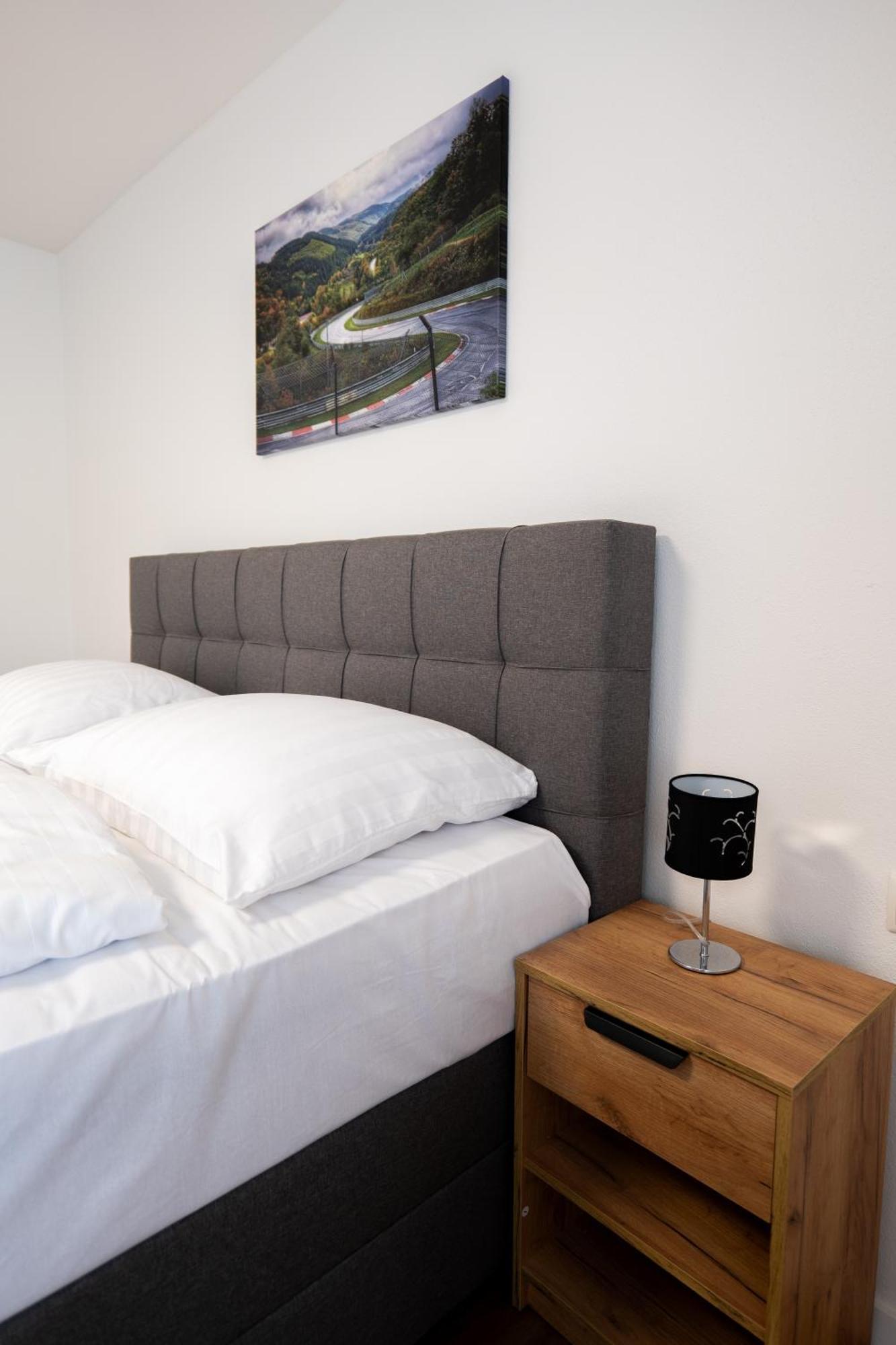 Apartamento Waldblick Am Ring Kelberg Exterior foto